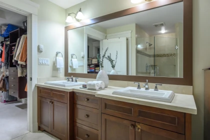 Guest Bathroom Photo of 3402 Anne Macdonald Way, North Vancouver, BC