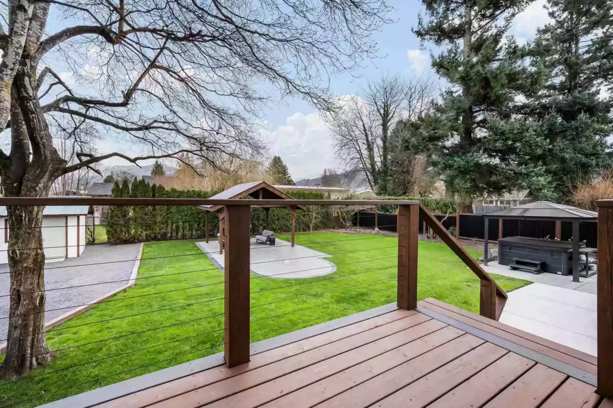 Hot Tub / Spa Photo of 6970 Centennial Drive, Chilliwack, BC