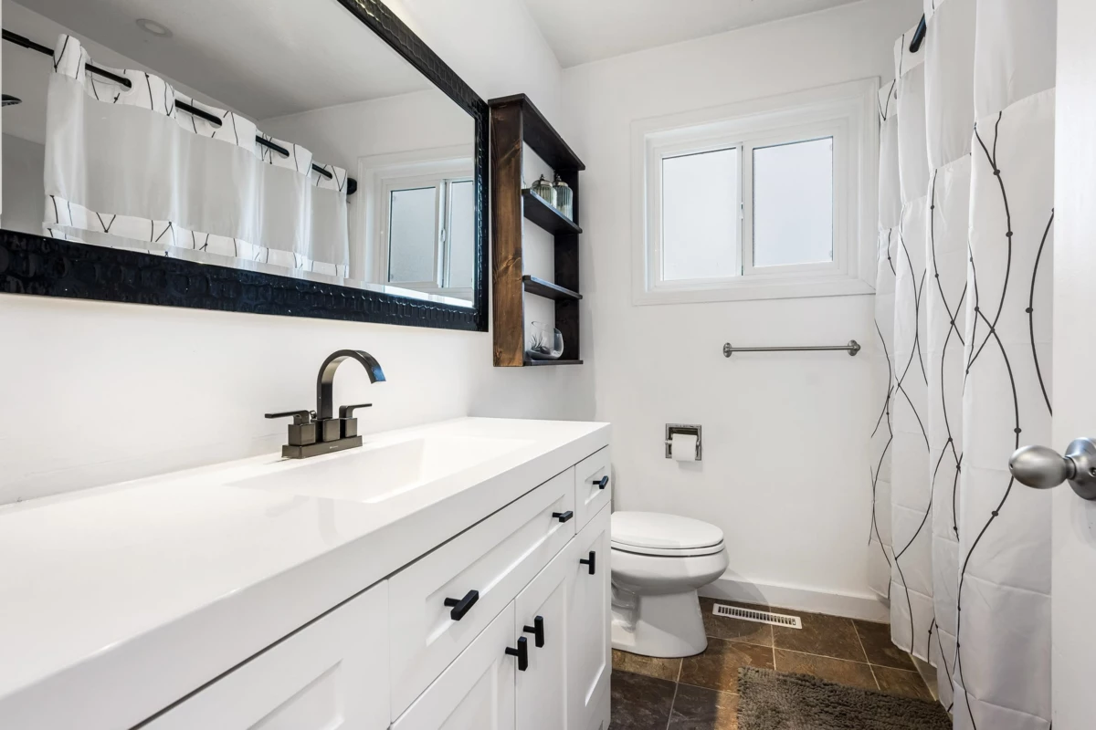 Powder Room Photo of 6970 Centennial Drive, Chilliwack, BC