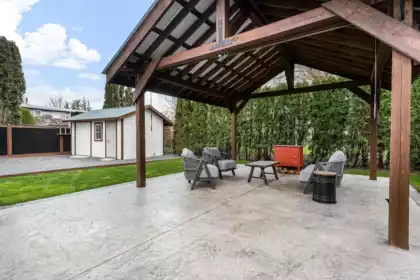 Garden / Landscaping Photo of 6970 Centennial Drive, Chilliwack, BC