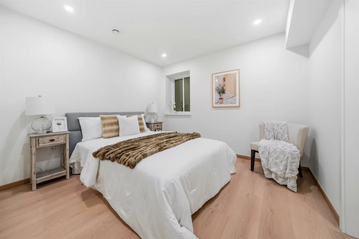 Staircase Photo of 8303 118a Street Street, Delta, BC