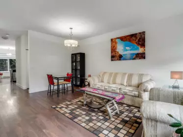Kitchen Photo of 146 6299 144 Street, Surrey, BC