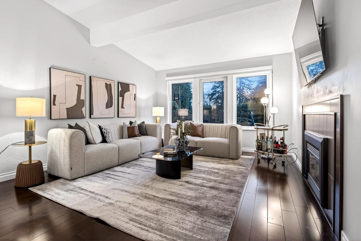 Living Room Photo of 1614 Lynn Valley Road, North Vancouver, BC