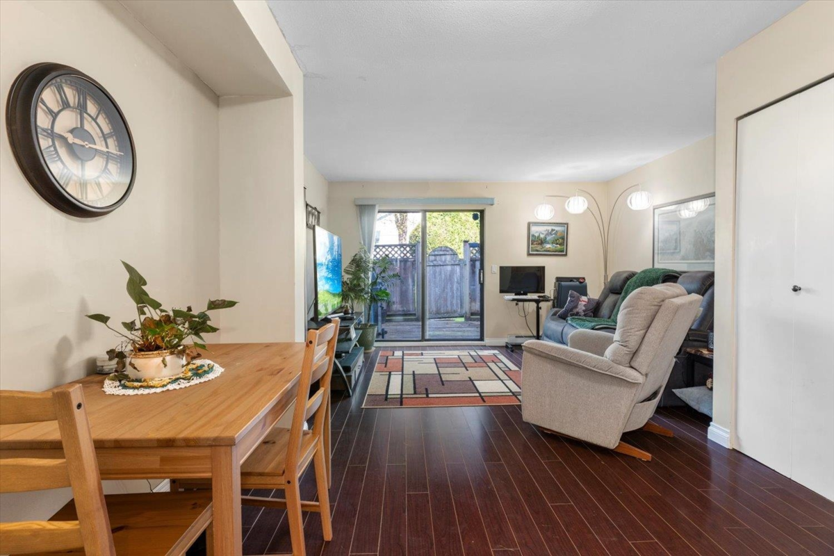 Dining Area Photo of 14 6609 138 Street, Surrey, BC