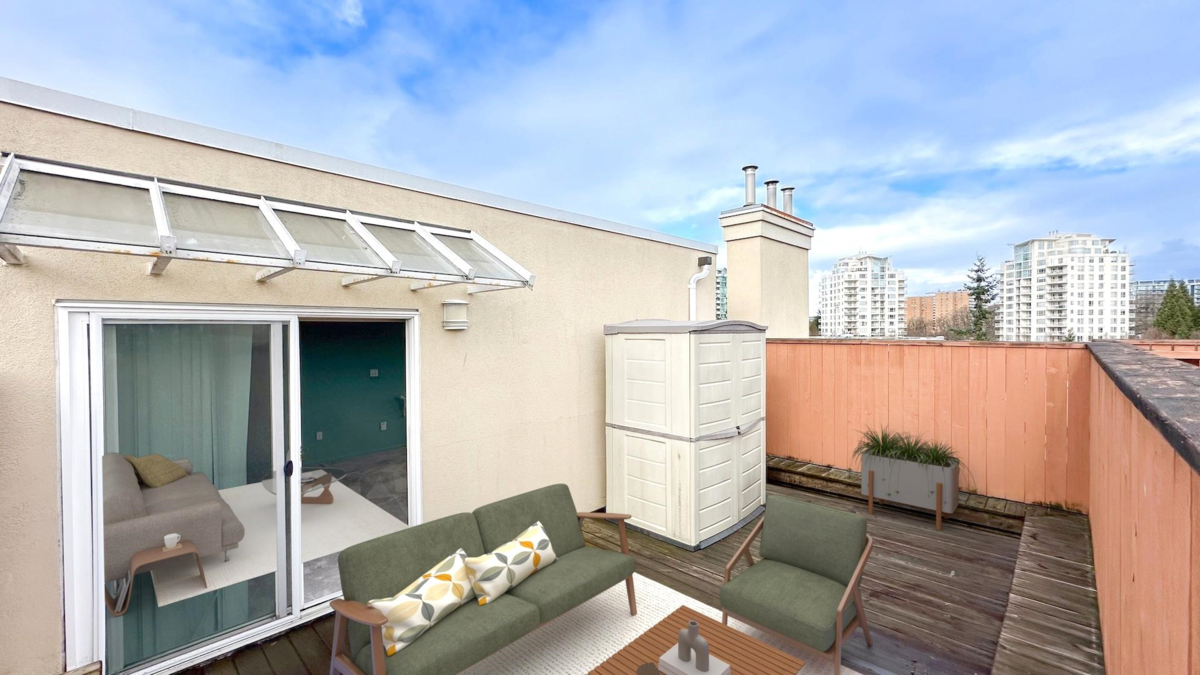 Hot Tub / Spa Photo of 304 7251 Minoru Boulevard, Richmond, BC