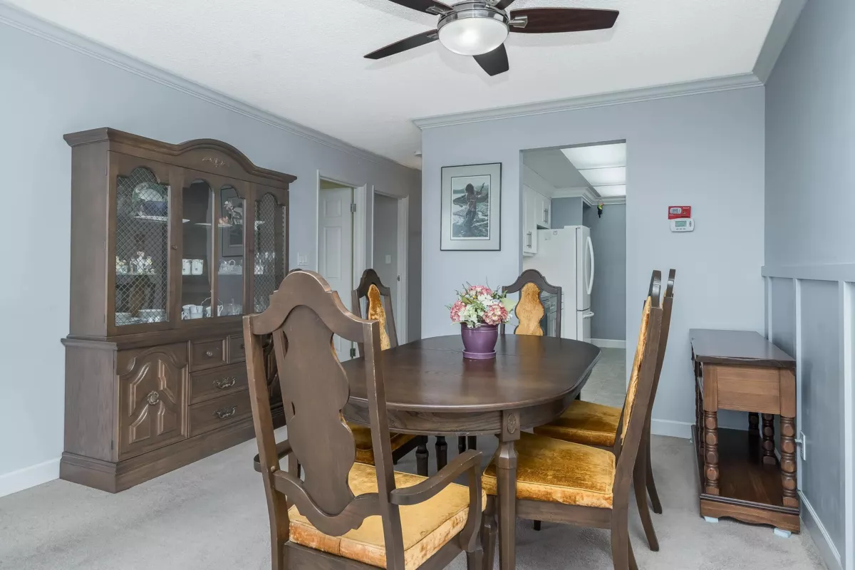Dining Area Photo of 1001 11881 88 Avenue, Delta, BC