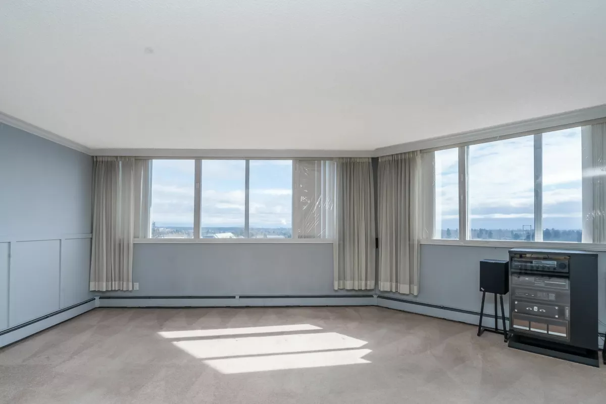 Hallway Photo of 1001 11881 88 Avenue, Delta, BC