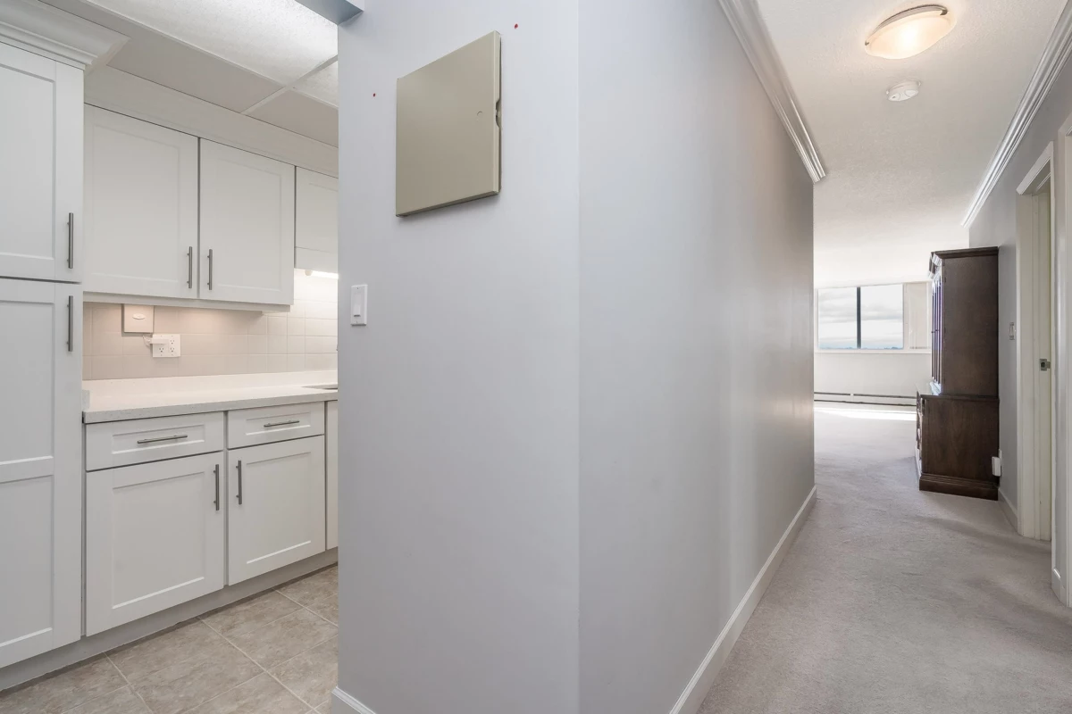 Laundry Room Photo of 1001 11881 88 Avenue, Delta, BC