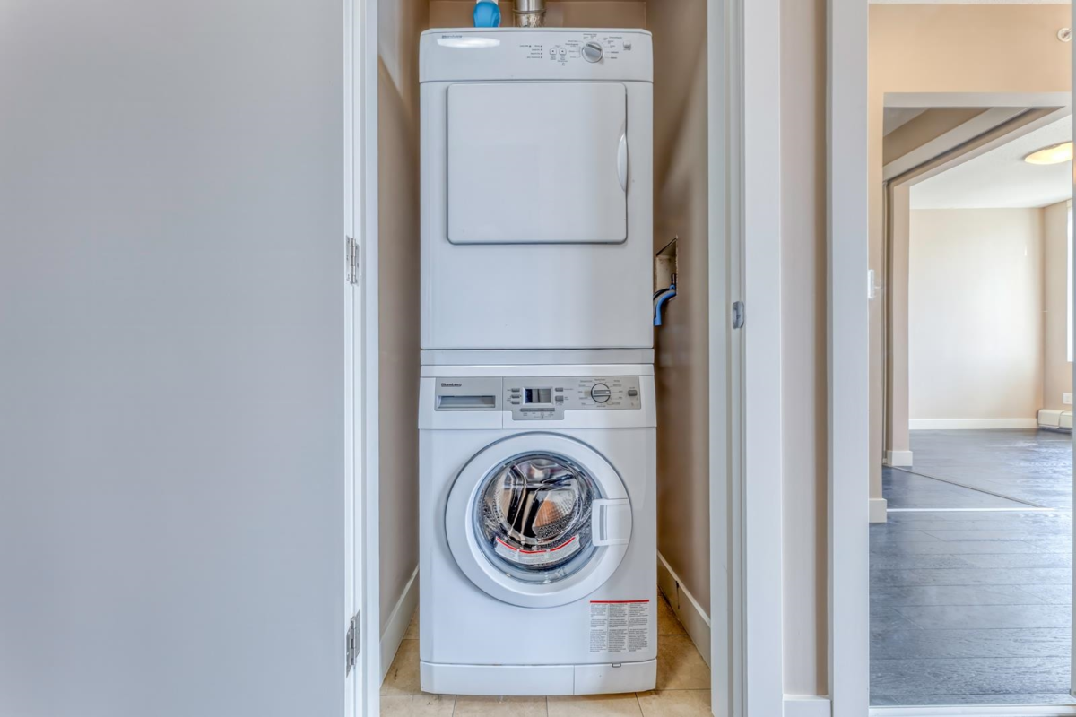 Bedroom 2 Photo of 507 9025 Highland Court, Burnaby, BC