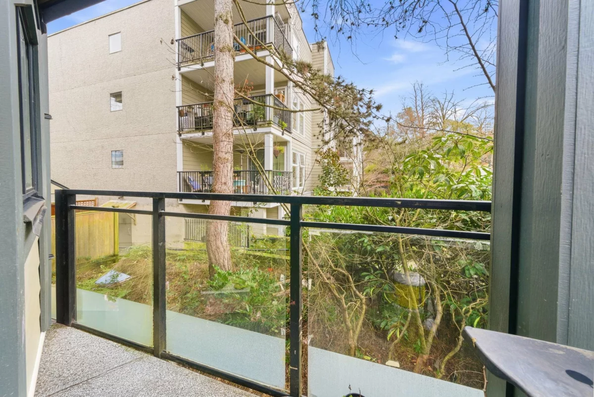 Basement Recreation Room Photo of 203 555 E 8th Avenue, Vancouver, BC