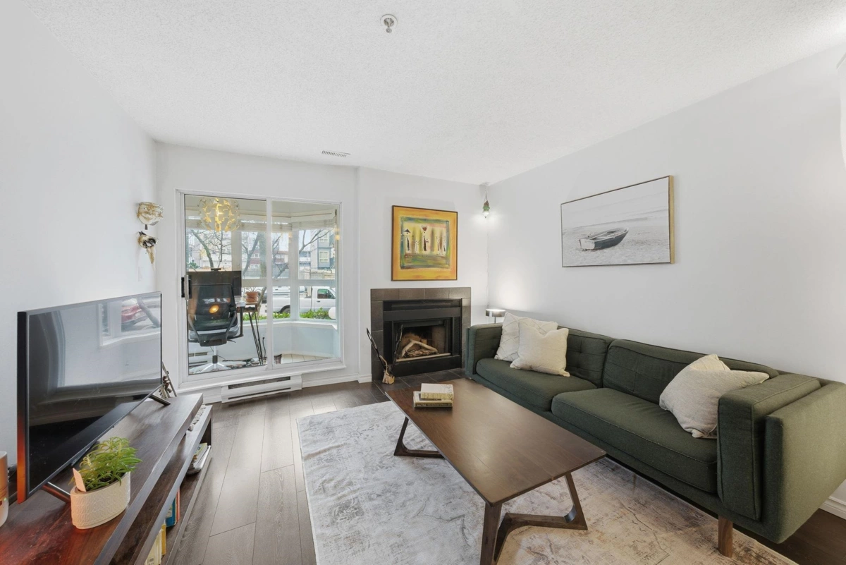 Family Room Photo of 203 555 E 8th Avenue, Vancouver, BC