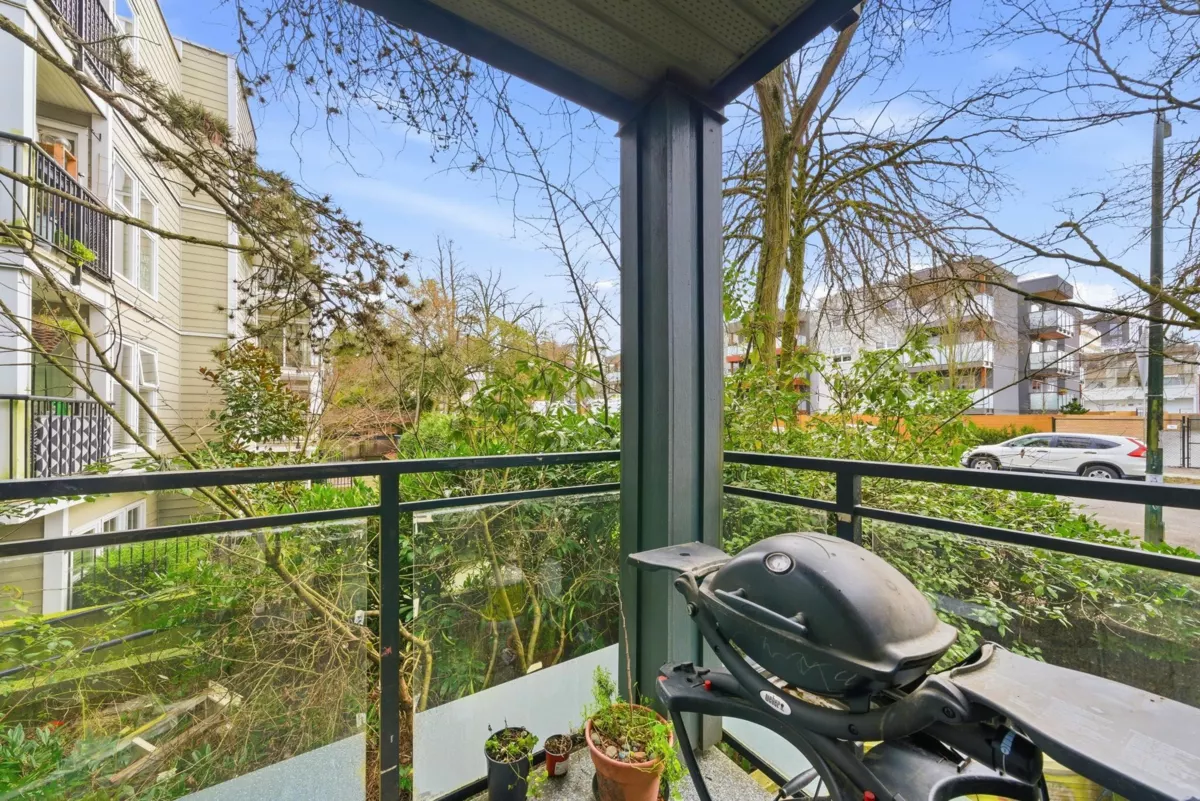 Office / Den Photo of 203 555 E 8th Avenue, Vancouver, BC