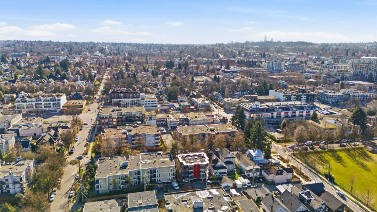 Outdoor Deck Photo of 203 555 E 8th Avenue, Vancouver, BC