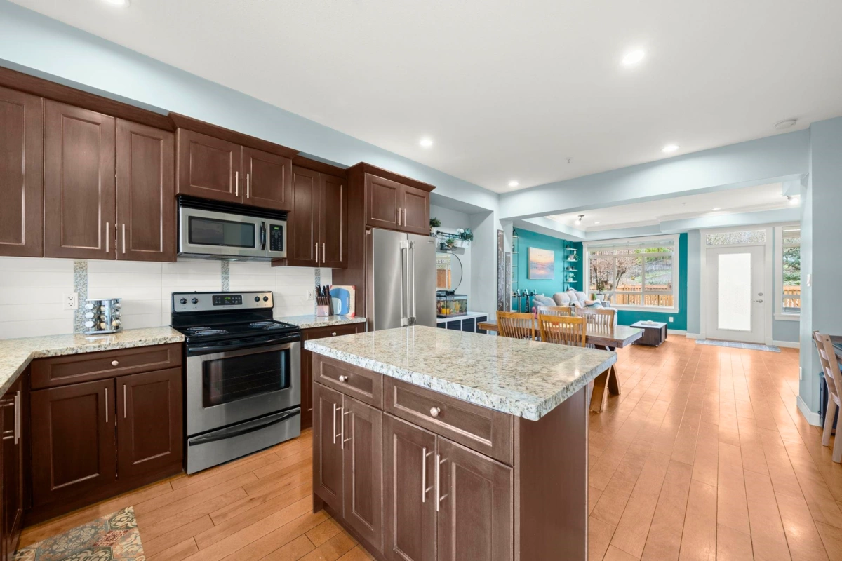 Bedroom 2 Photo of 5 13771 232a Street, Maple Ridge, BC