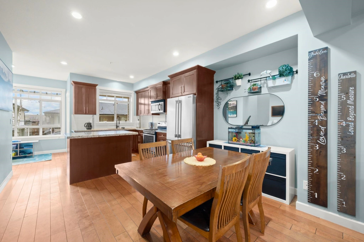 Pantry Photo of 5 13771 232a Street, Maple Ridge, BC