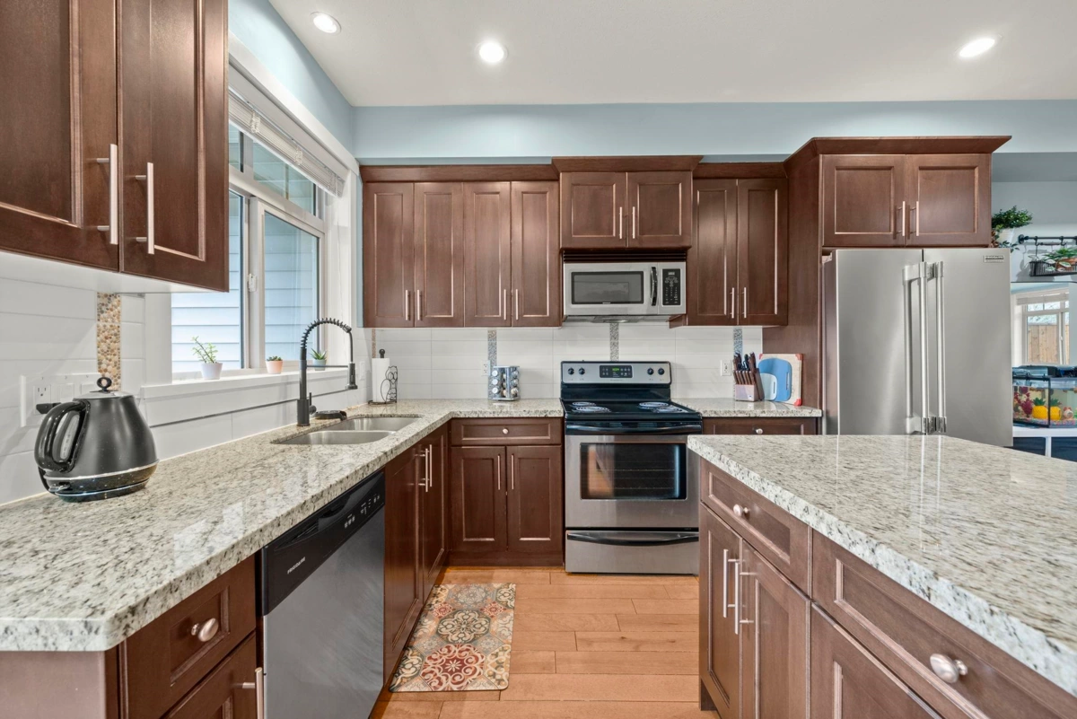 Primary Bathroom Photo of 5 13771 232a Street, Maple Ridge, BC