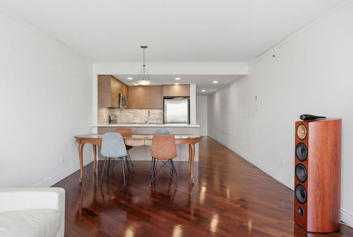 Dining Area Photo of 543 1515 W 2nd Avenue, Vancouver, BC