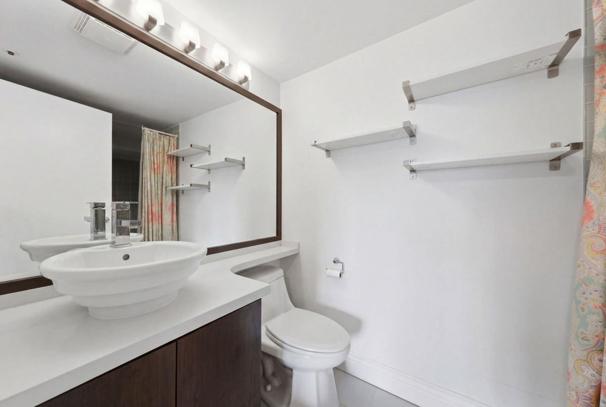 Primary Bedroom Photo of 543 1515 W 2nd Avenue, Vancouver, BC