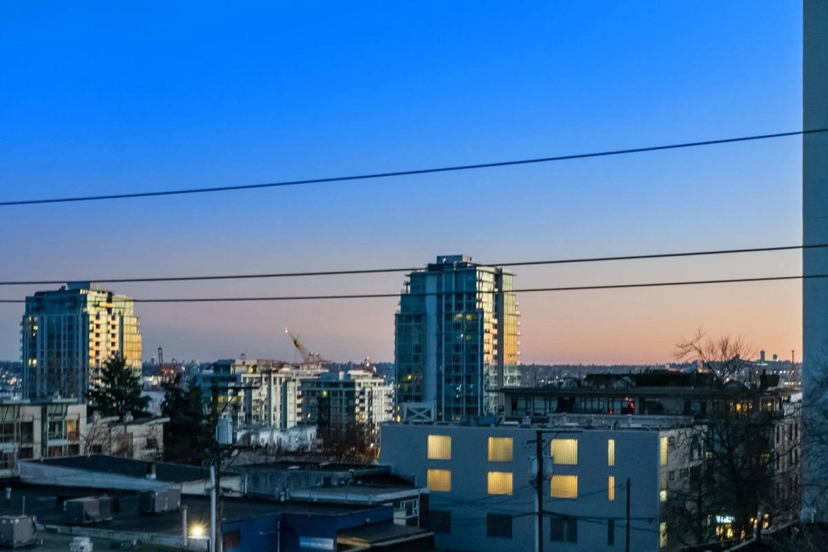 Loft / Bonus Room Photo of 410 124 W 3rd Street, North Vancouver, BC