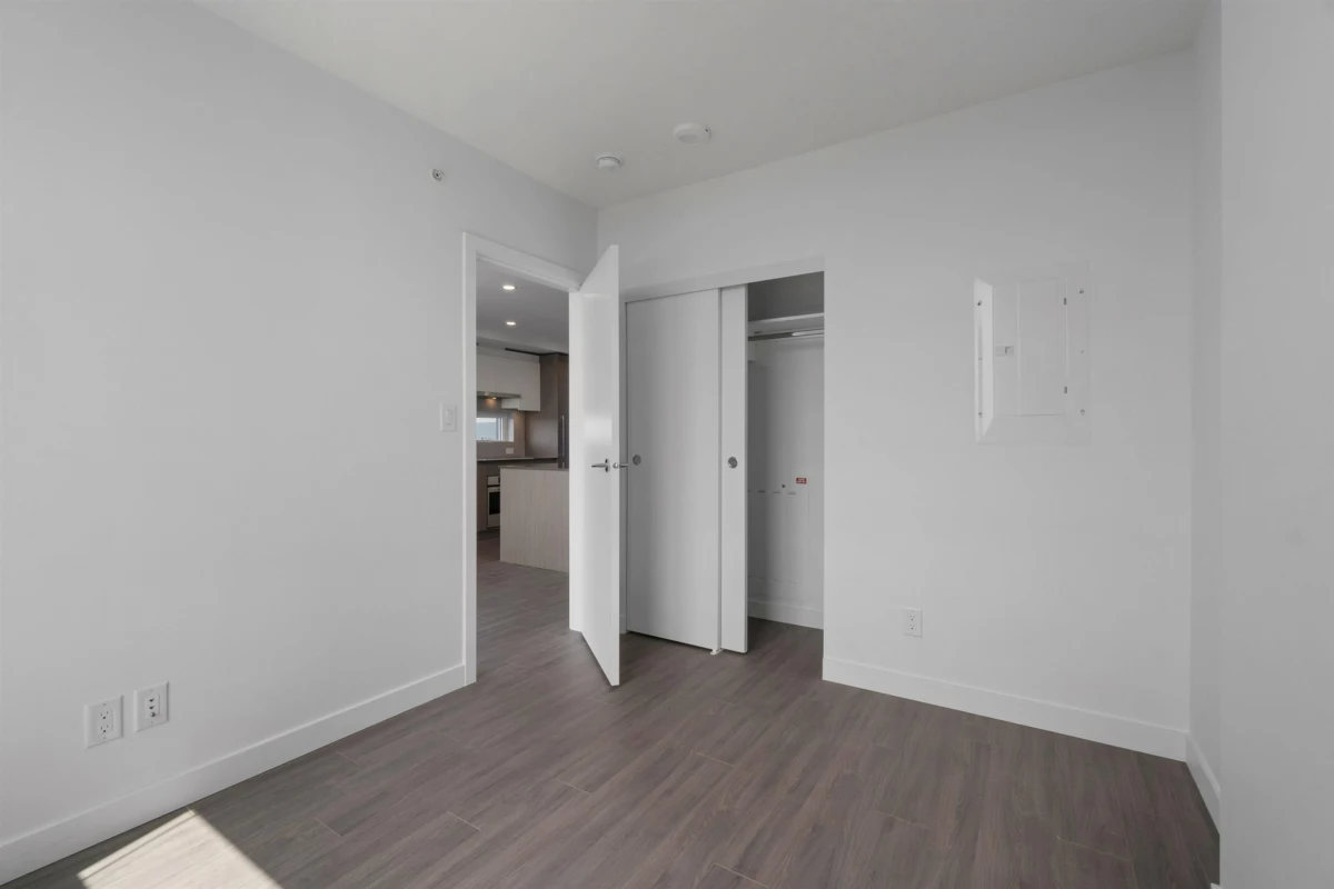 Bedroom 4 Photo of 3803 13615 Fraser Highway, Surrey, BC