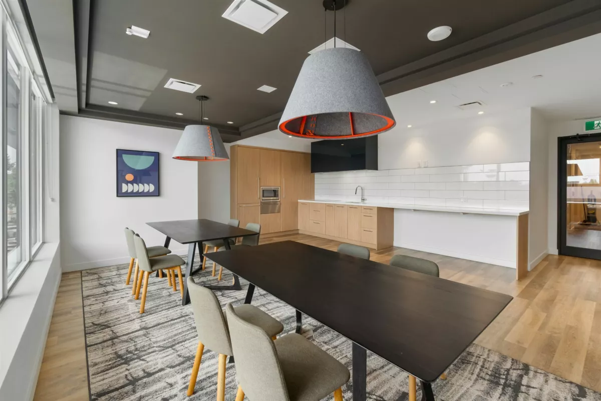 Hallway Photo of 3803 13615 Fraser Highway, Surrey, BC