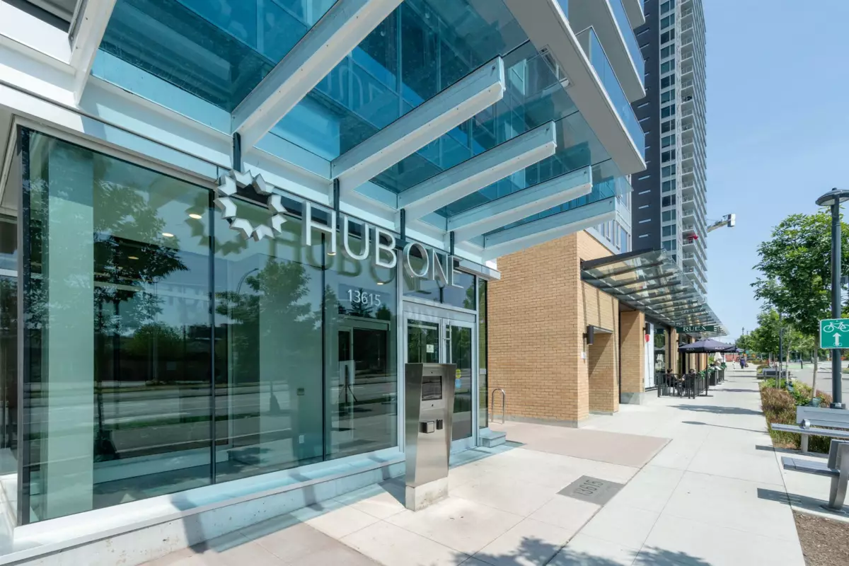 Living Room Photo of 3803 13615 Fraser Highway, Surrey, BC
