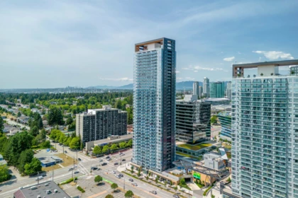 3803 13615 Fraser Highway, Surrey, BC