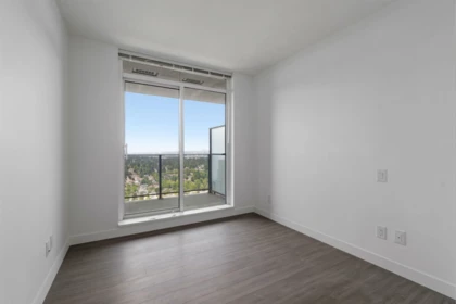 Powder Room Photo of 3803 13615 Fraser Highway, Surrey, BC