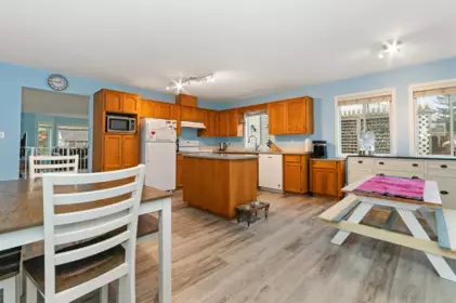 1566 Canterbury Drive, Agassiz, BC, Agassiz — Single Family Residence for sale