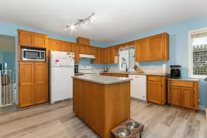 1566 Canterbury Drive, Agassiz, BC, Agassiz — Single Family Residence for sale