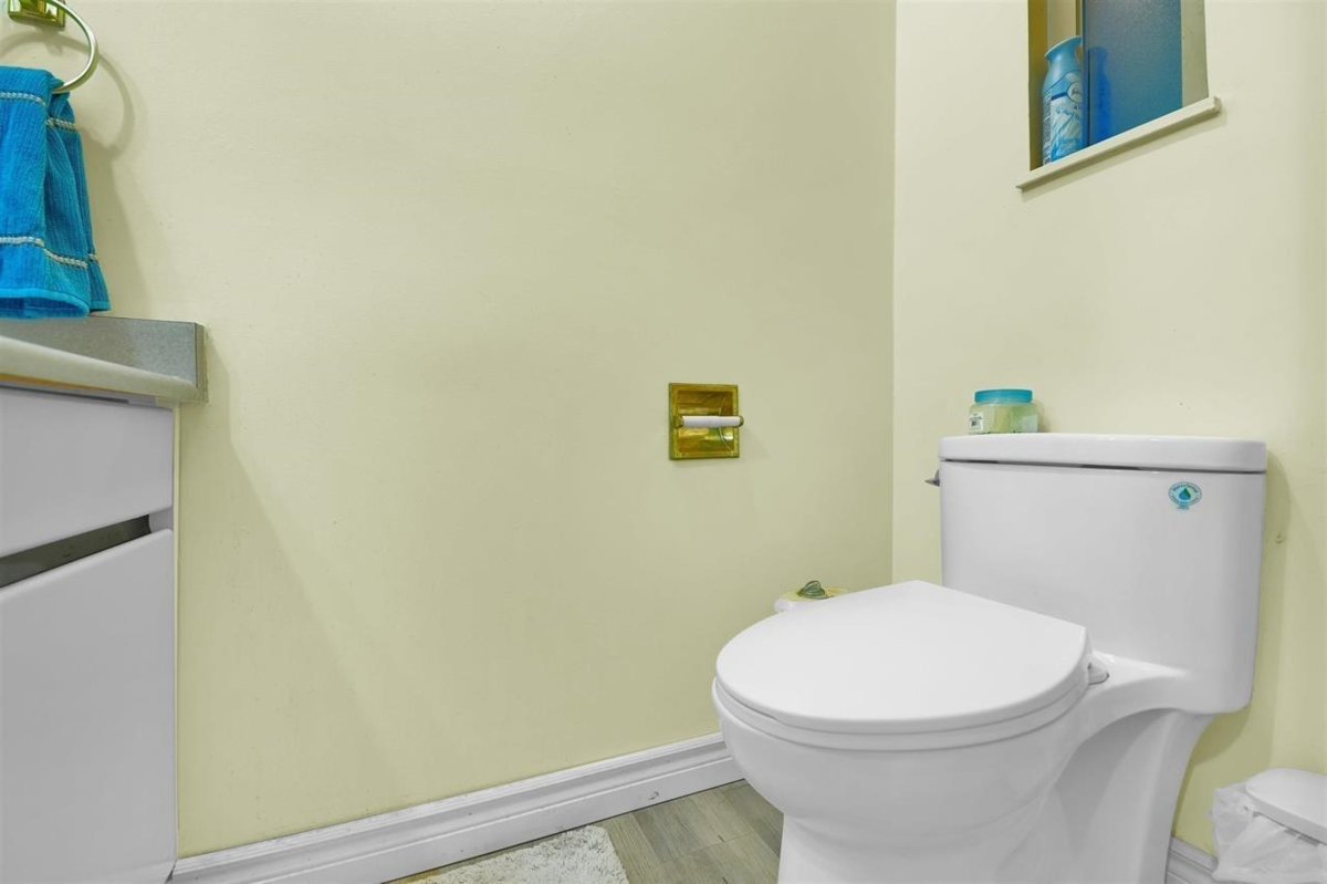 Primary Bedroom Photo of 33 3075 Trethewey Street, Abbotsford, BC