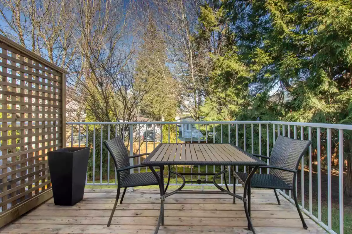 Mudroom Photo of 100 39920 Government Road, Squamish, BC
