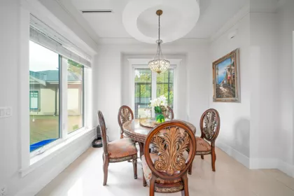 Entry Foyer Photo of 7691 Sunnydene Road, Richmond, BC