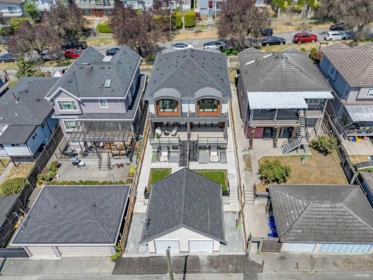 Fitness Center Photo Near 1766 E 64th Avenue, Vancouver, BC