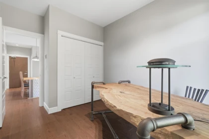 Hallway Photo of 214 15195 36 Avenue, Surrey, BC