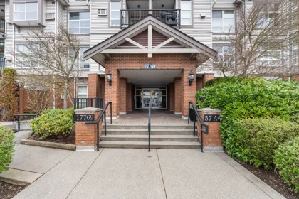 104 17769 57 Avenue, Surrey, BC, Surrey — Apartment/Condo for sale
