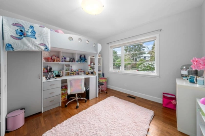 Hallway Photo of 3990 Delbrook Avenue, North Vancouver, BC