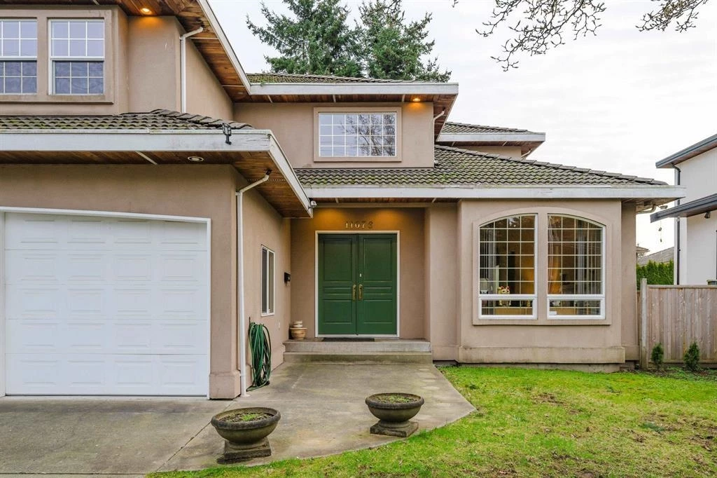 Family Room Photo of 11076 84 Avenue, Delta, BC