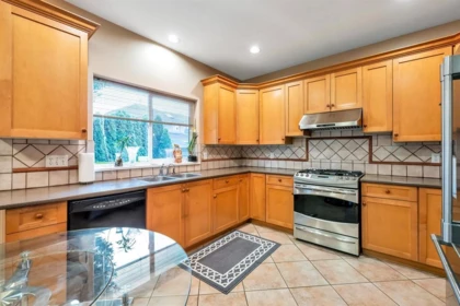 Breakfast Nook Photo of 11076 84 Avenue, Delta, BC