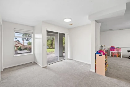 Hot Tub / Spa Photo of 2135 Lawson Avenue, West Vancouver, BC