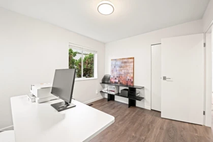 Powder Room Photo of 2135 Lawson Avenue, West Vancouver, BC