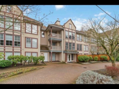 213 888 S Gauthier Avenue, Coquitlam, BC