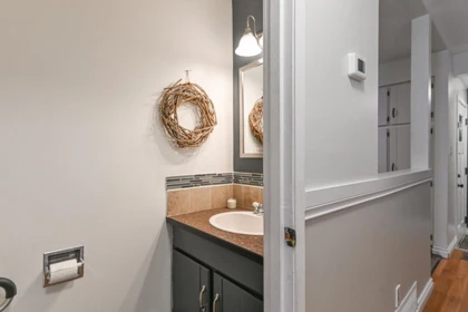 Primary Bedroom Photo of 9 32870 Bevan Way, Abbotsford, BC