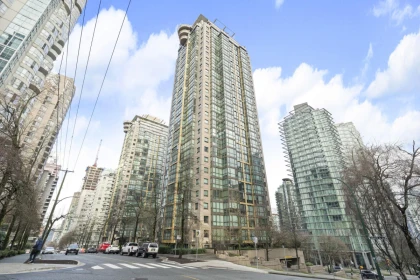 Outdoor Patio Photo of 2502 1331 Alberni Street, Vancouver, BC