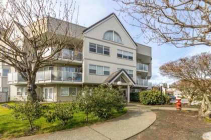 204 7071 Blundell Road, Richmond, BC, Richmond — Apartment/Condo for sale