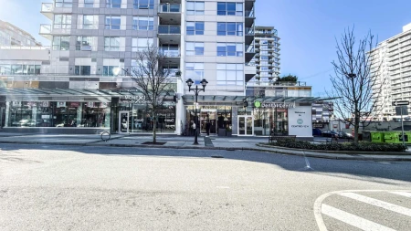Outdoor Patio Photo of 1607 125 E 14th Street, North Vancouver, BC