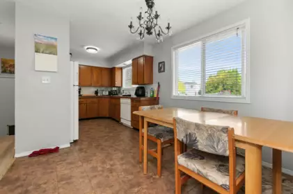 Pantry Photo of 45603 Reece Avenue, Chilliwack, BC