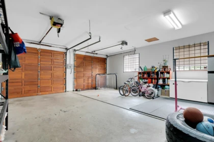 Laundry Room Photo of 6643 181 Street, Surrey, BC
