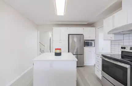 Breakfast Nook Photo of 13285 98 Avenue, Surrey, BC