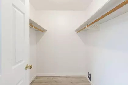 Powder Room Photo of 13285 98 Avenue, Surrey, BC